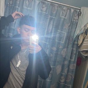 Meet your Posher, Gael